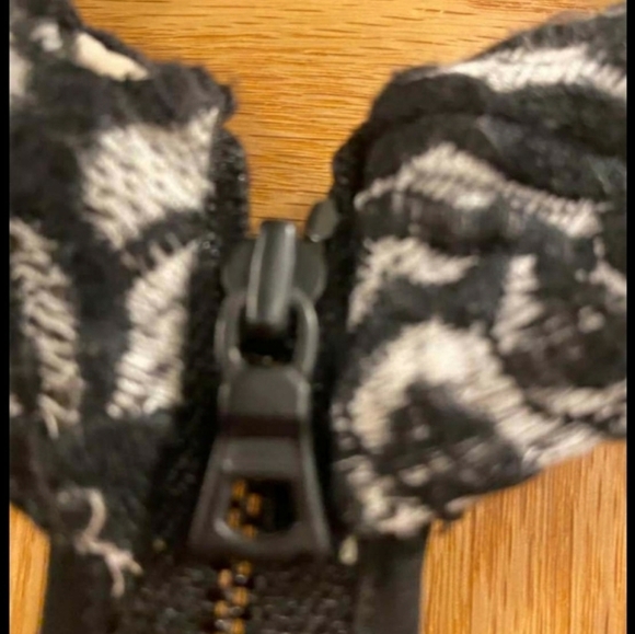 Alice+OliviaNoreen Floral Lace Midi Dress, Black/G - Picture 11 of 16